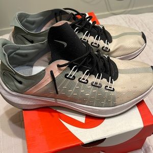 NIKE EXP-X14